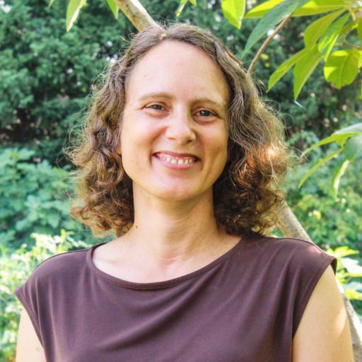 Elizabeth Hargrave — Distilling Wingspan Pocket, AI Ethics in Tabletop, and Building Equity for Designers (#112)