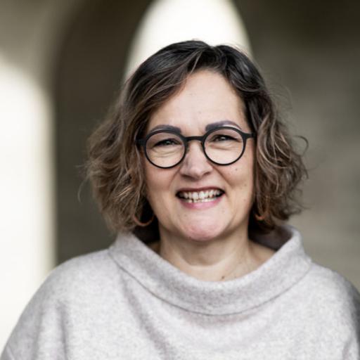 #244: Holding and Working to Your Values with Tatjana Harttung
