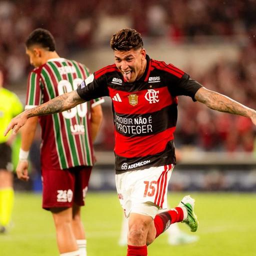GE Flamengo 611 - Carrascal decide clássico e garante a liderança