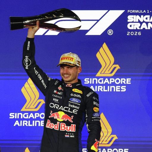 Na Ponta dos Dedos #321 - Max Verstappen vence o GP de Singapura e Kimi Antonelli vai ter o primeiro match point na F1