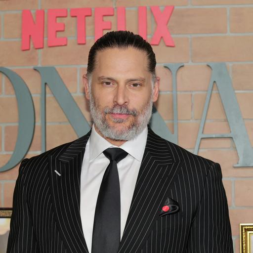 Joe Manganiello Talks New Memoir, Netflix Series & Much More!