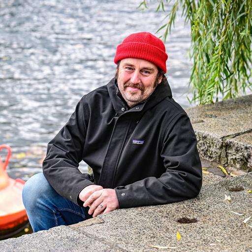 Bestatter Eric Wrede: "Loslassen ist Quatsch"
