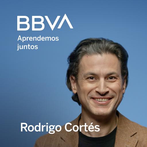 ¿Por qué debes seguir yendo al cine? | Rodrigo Cortés, cineasta y escritor