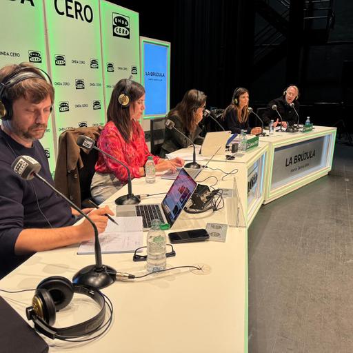 La Tertulia de La Brújula: La candidatura del amor contra la del cambio