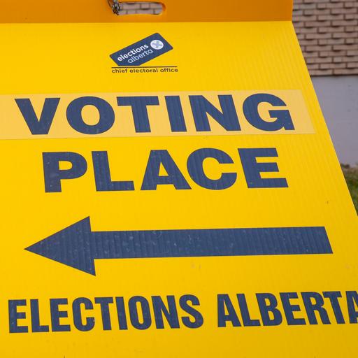 Alberta decides to stay in Canada