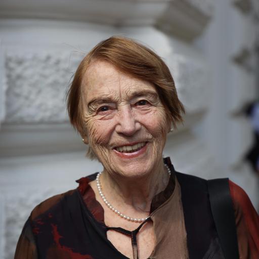 Autorin Renate Welsh - Die Geschichten-Schenkerin