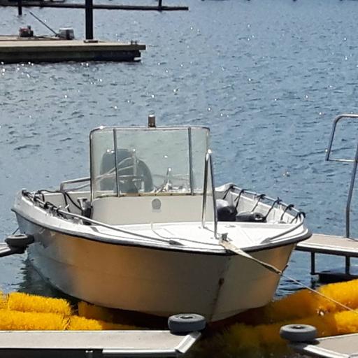 Båtlivet under broar och i kanaler