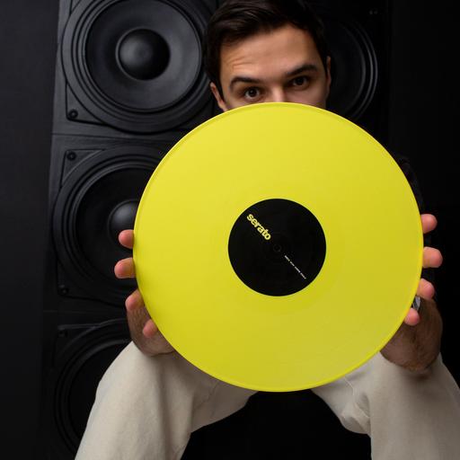 Работа диджеем в Азии: что нужно делать начинающим DJ, чтобы уехать зимовать в Индию, Гоа?